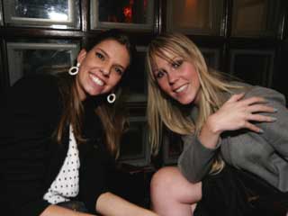 Maloka Chic agitou a noite do Bleecker St. com sucessos da black music