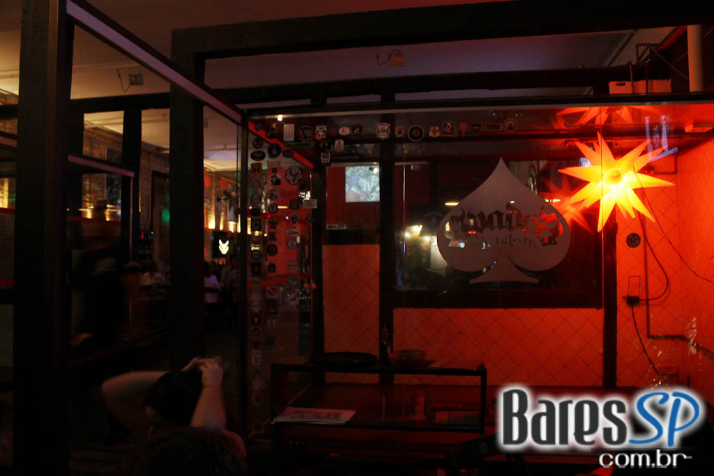 Muita animação na sexta-feira do Bar do Santa Muita animação na sexta-feira do Bar do Santa