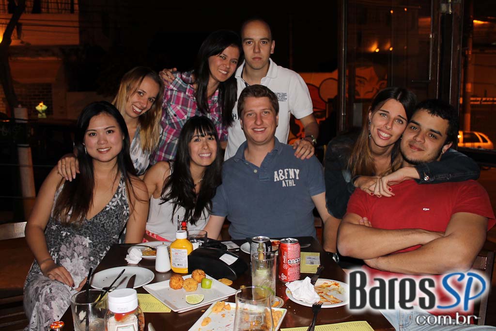 Muita animação na sexta-feira do Bar do Santa Muita animação na sexta-feira do Bar do Santa