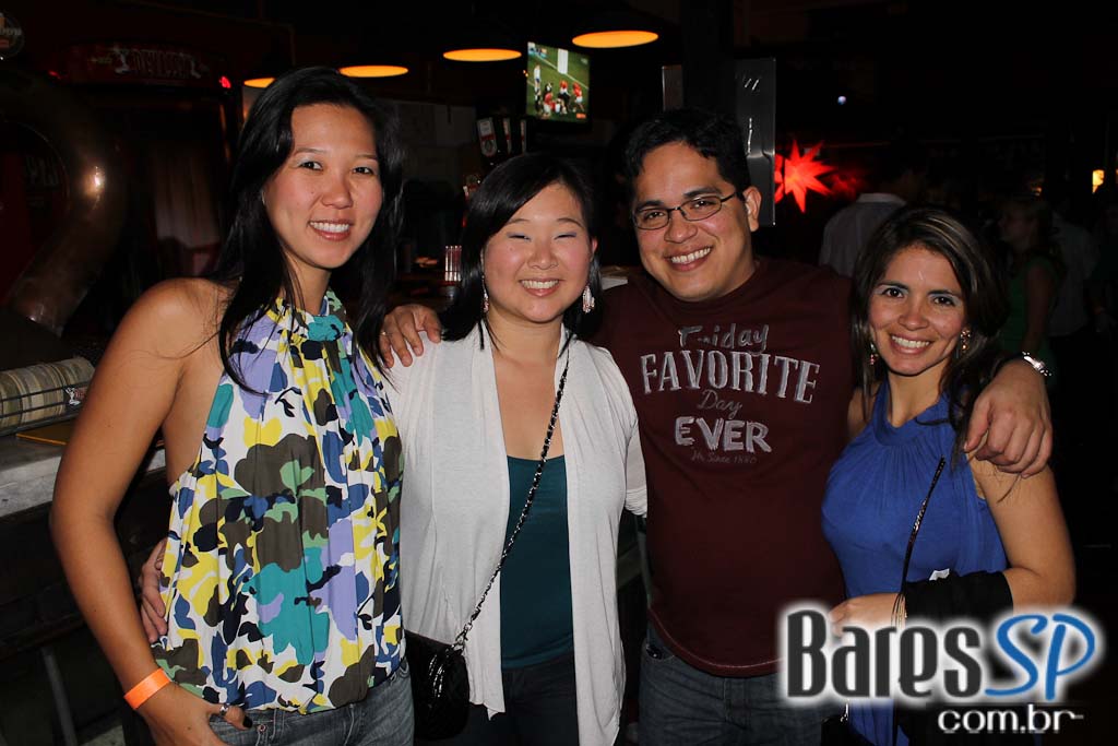 Muita animação na sexta-feira do Bar do Santa Muita animação na sexta-feira do Bar do Santa