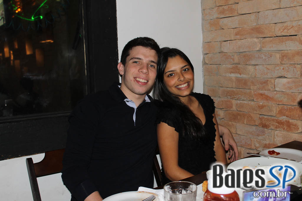 Muita animação na sexta-feira do Bar do Santa Muita animação na sexta-feira do Bar do Santa