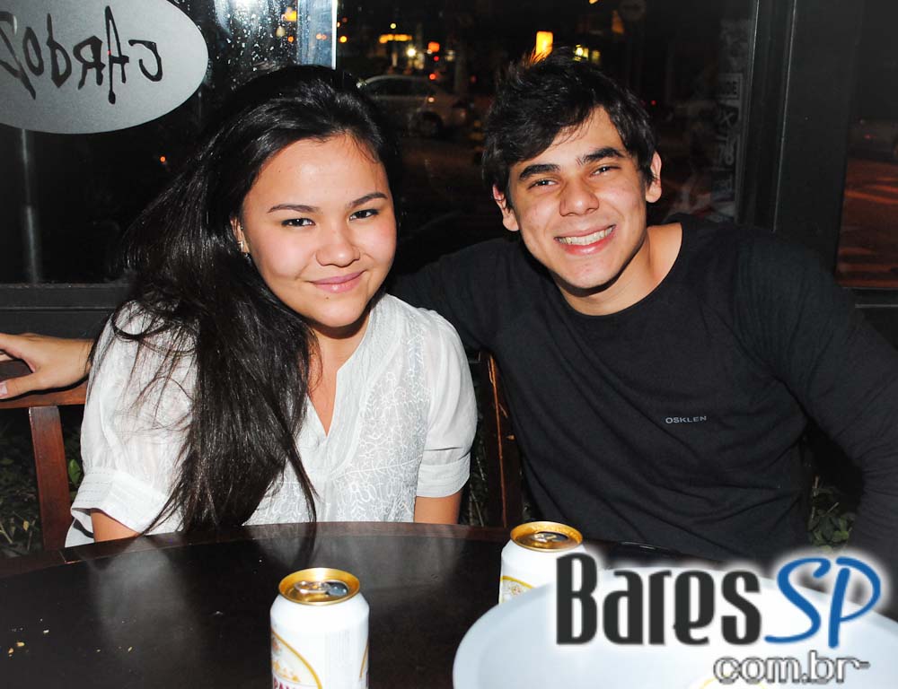 Cardozo Bar teve festa Micareta Sertaneja com a dupla Roger e Eduardo e o grupo SB5 Cardozo Bar teve festa Micareta Sertaneja com a dupla Roger e Eduardo e o grupo SB5