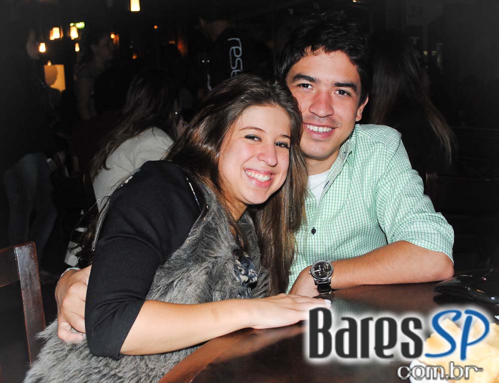 Cardozo Bar teve festa Micareta Sertaneja com a dupla Roger e Eduardo e o grupo SB5 Cardozo Bar teve festa Micareta Sertaneja com a dupla Roger e Eduardo e o grupo SB5