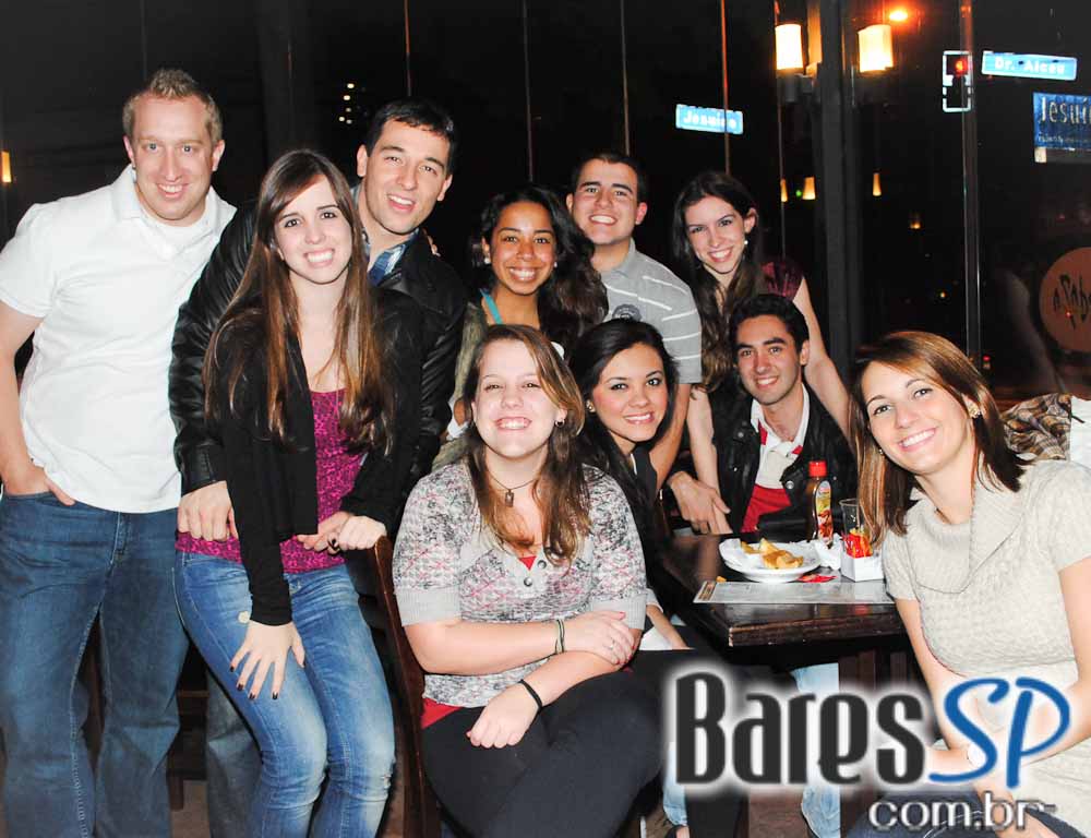 Cardozo Bar teve festa Micareta Sertaneja com a dupla Roger e Eduardo e o grupo SB5 Cardozo Bar teve festa Micareta Sertaneja com a dupla Roger e Eduardo e o grupo SB5