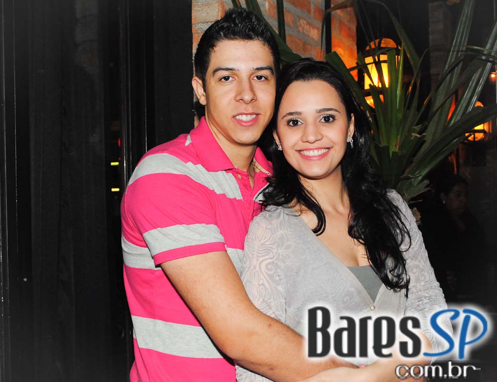 Cardozo Bar teve festa Micareta Sertaneja com a dupla Roger e Eduardo e o grupo SB5 Cardozo Bar teve festa Micareta Sertaneja com a dupla Roger e Eduardo e o grupo SB5