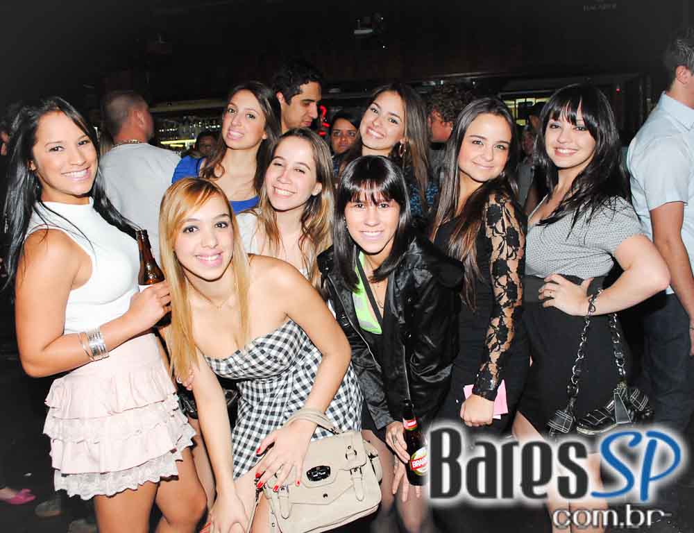 Cardozo Bar teve festa Micareta Sertaneja com a dupla Roger e Eduardo e o grupo SB5 Cardozo Bar teve festa Micareta Sertaneja com a dupla Roger e Eduardo e o grupo SB5