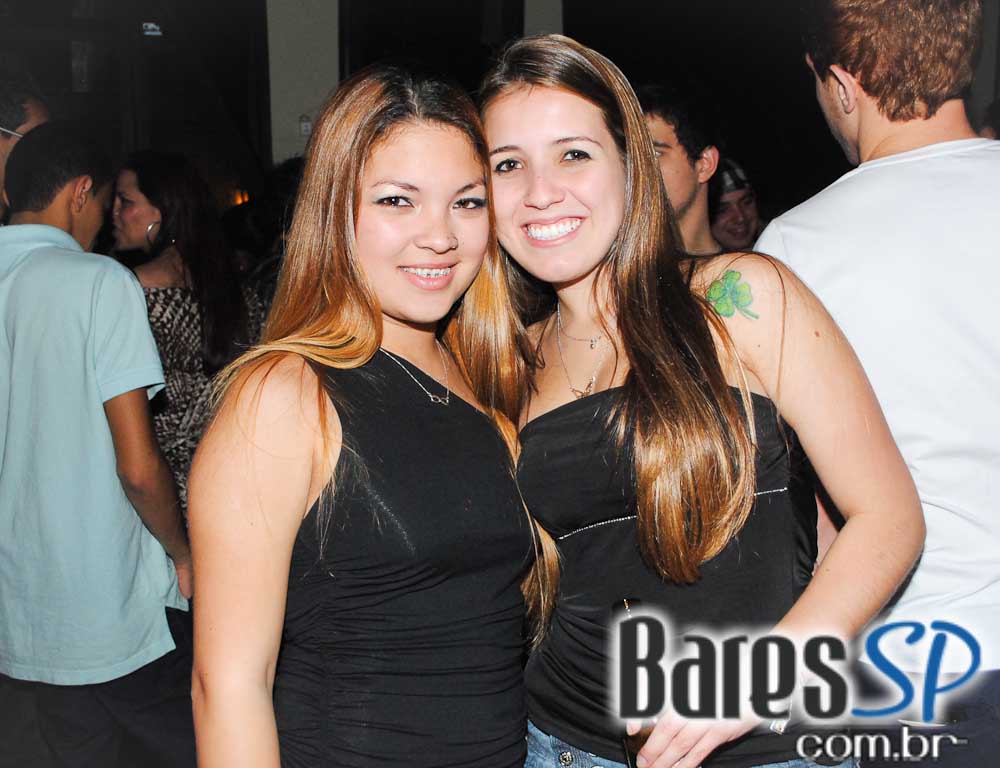 Cardozo Bar teve festa Micareta Sertaneja com a dupla Roger e Eduardo e o grupo SB5 Cardozo Bar teve festa Micareta Sertaneja com a dupla Roger e Eduardo e o grupo SB5