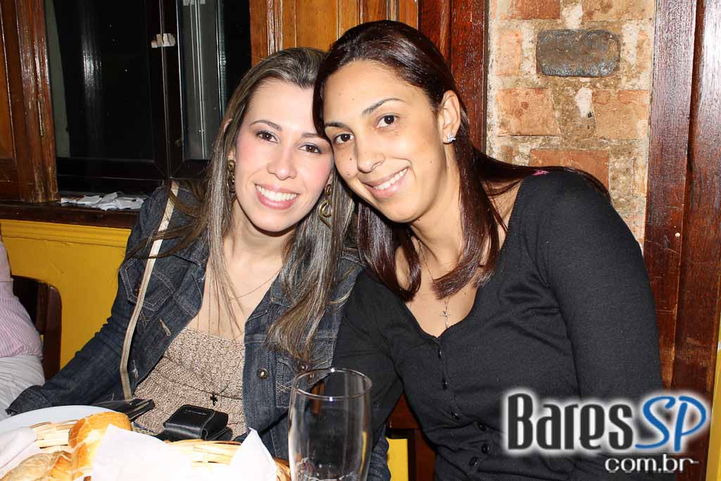 Ito Moreno se apresentou no Barnaldo Lucrécia Ito Moreno se apresentou no Barnaldo Lucrécia