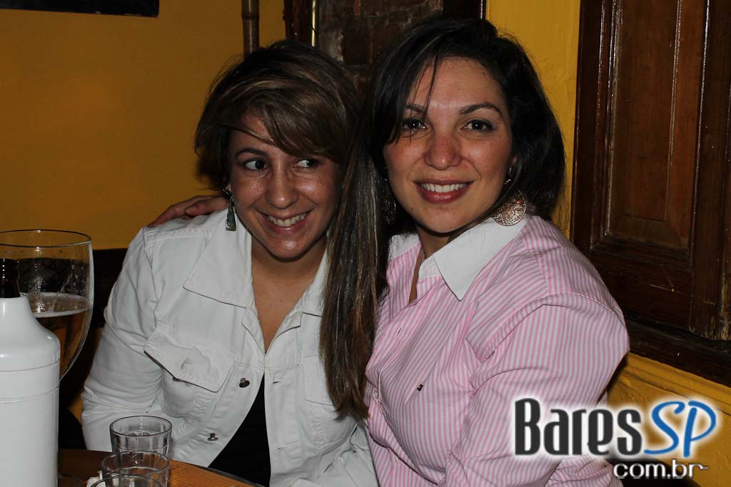 Ito Moreno se apresentou no Barnaldo Lucrécia Ito Moreno se apresentou no Barnaldo Lucrécia