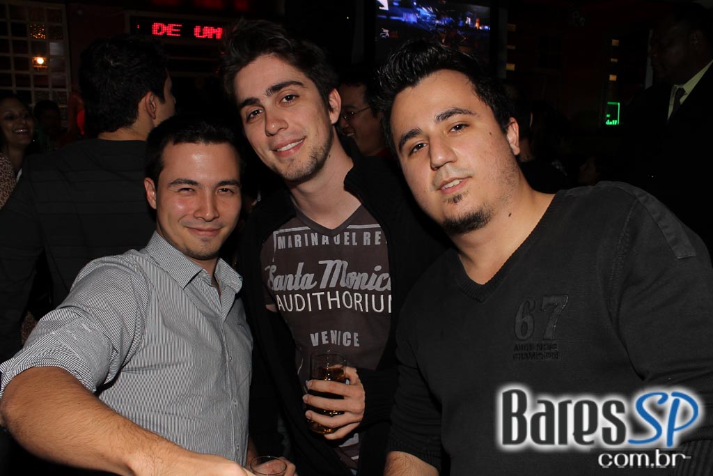 Claudio Merlin & Banda Serial Funkers no Republic Pub Claudio Merlin & Banda Serial Funkers no Republic Pub