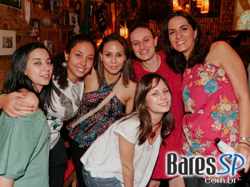 Grupo Farufyno apresentou muito samba-rock no bar & danceteria Diquinta Grupo Farufyno apresentou muito samba-rock no bar & danceteria Diquinta