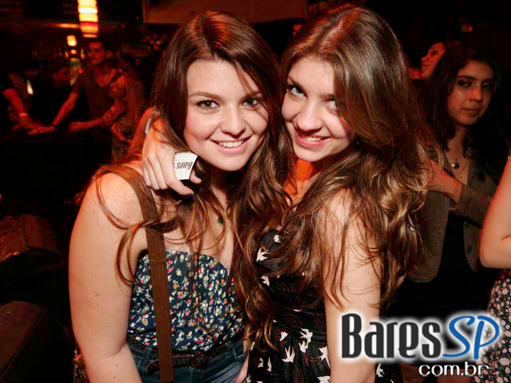 Grupo Farufyno apresentou muito samba-rock no bar & danceteria Diquinta Grupo Farufyno apresentou muito samba-rock no bar & danceteria Diquinta