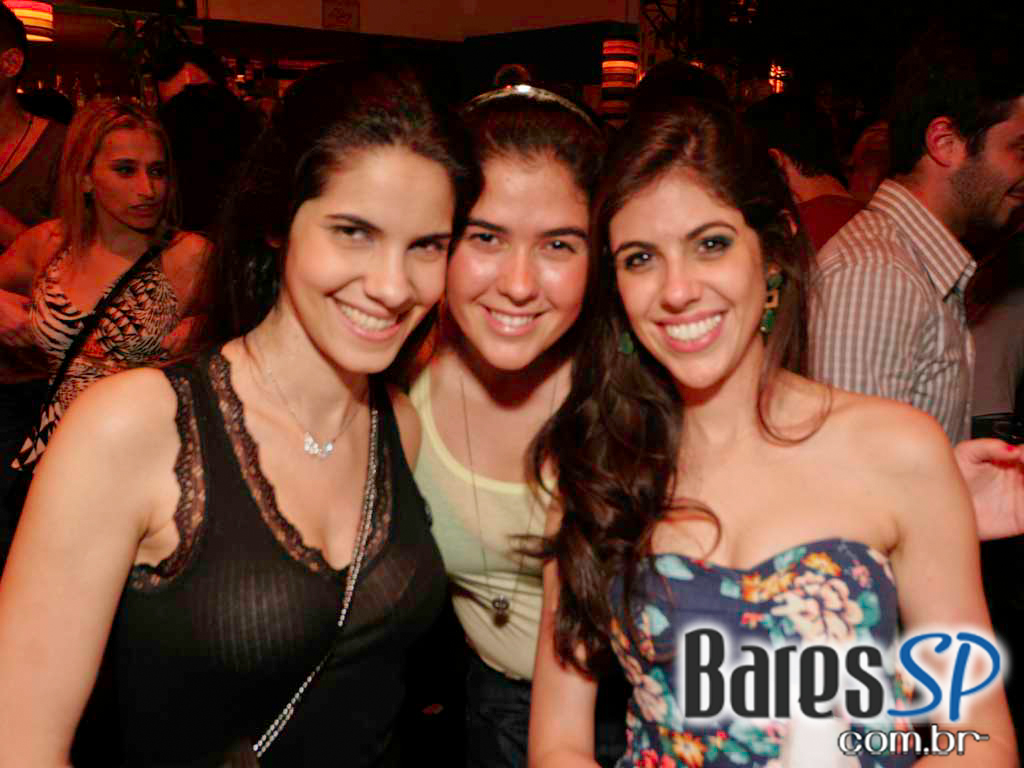 Grupo Farufyno apresentou muito samba-rock no bar & danceteria Diquinta Grupo Farufyno apresentou muito samba-rock no bar & danceteria Diquinta