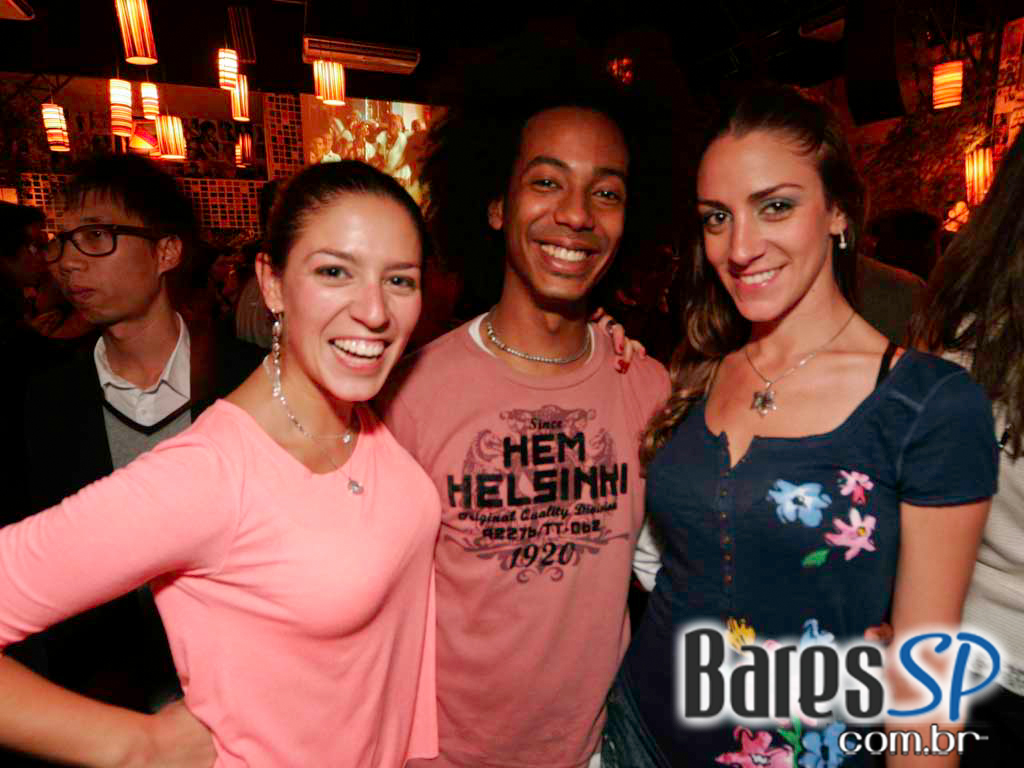 Grupo Farufyno apresentou muito samba-rock no bar & danceteria Diquinta Grupo Farufyno apresentou muito samba-rock no bar & danceteria Diquinta