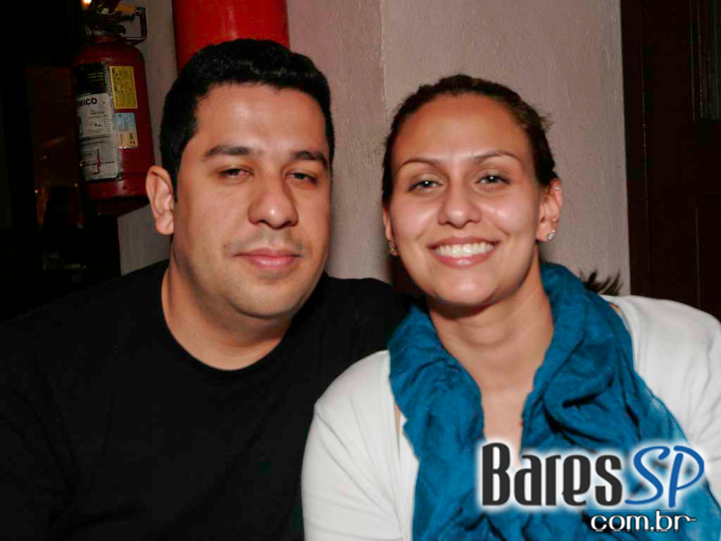 Banda de Pop Rock animou o Aldeia da Vila no sábado Banda de Pop Rock animou o Aldeia da Vila no sábado