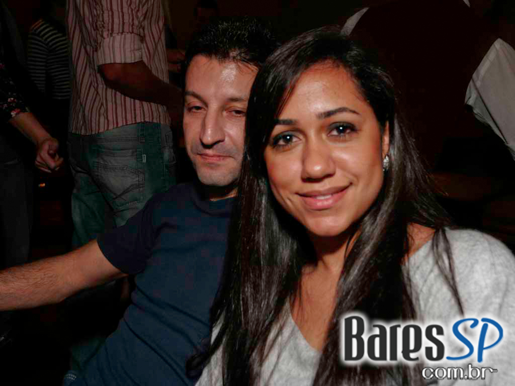 Banda de Pop Rock animou o Aldeia da Vila no sábado Banda de Pop Rock animou o Aldeia da Vila no sábado