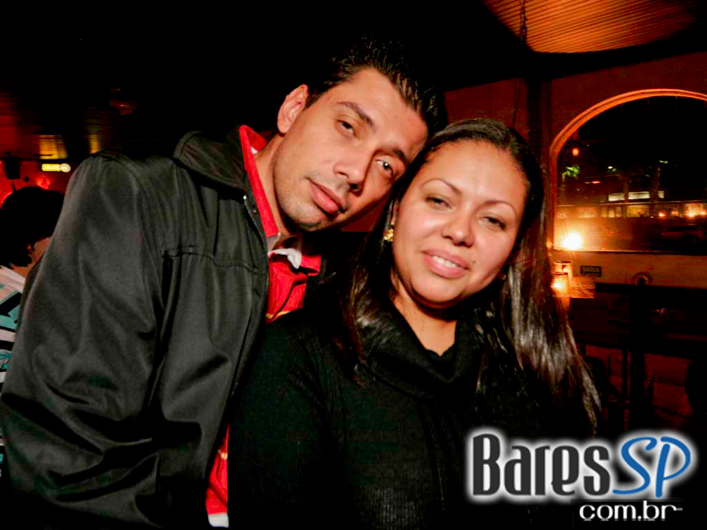 Banda de Pop Rock animou o Aldeia da Vila no sábado Banda de Pop Rock animou o Aldeia da Vila no sábado