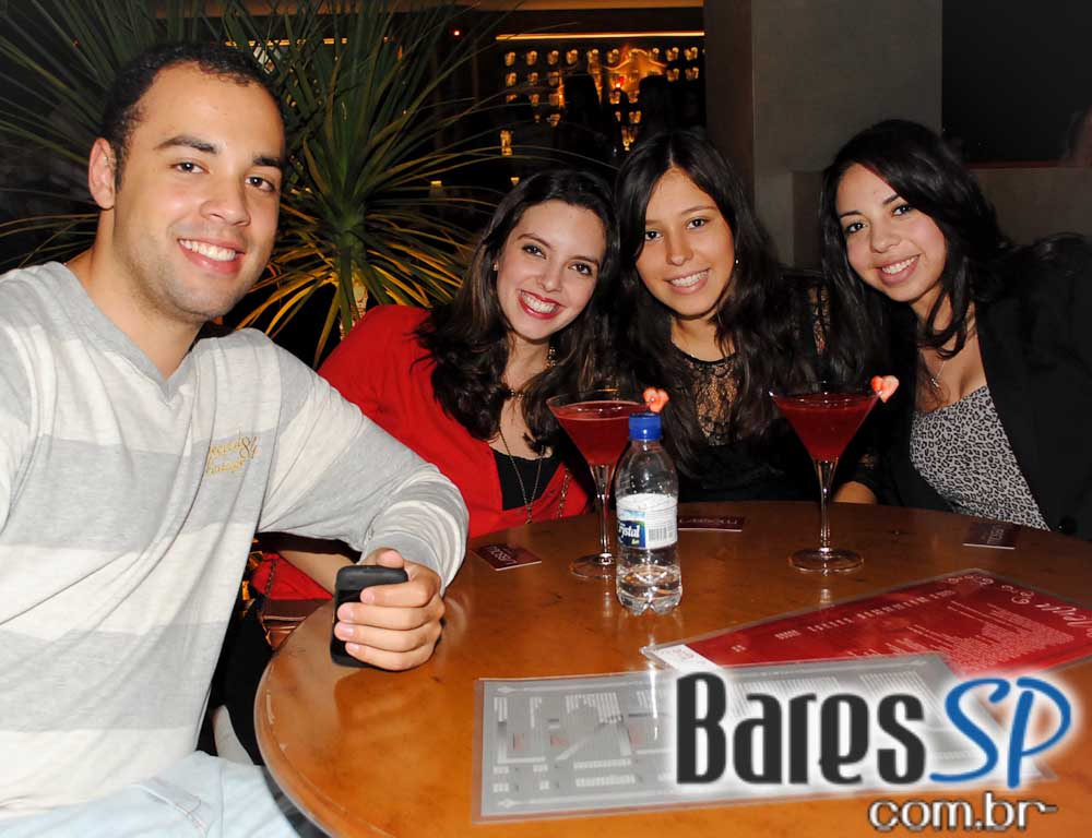 Sofisticação, boa música e gastronomia na Vila Olímpia Sofisticação, boa música e gastronomia na Vila Olímpia