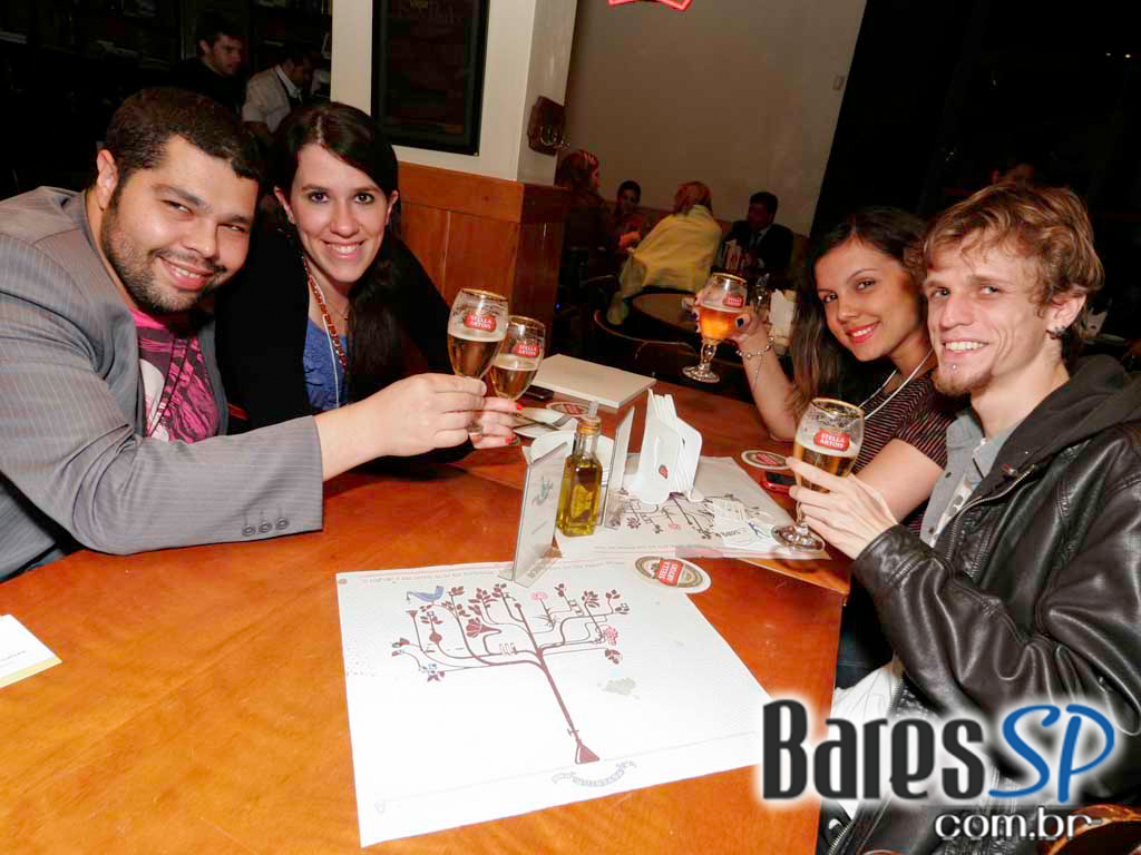 Botica do Quintana recebeu evento da Stella Artois com detalhes do campeonato de tirador de chope Botica do Quintana recebeu evento da Stella Artois com detalhes do campeonato de tirador de chope