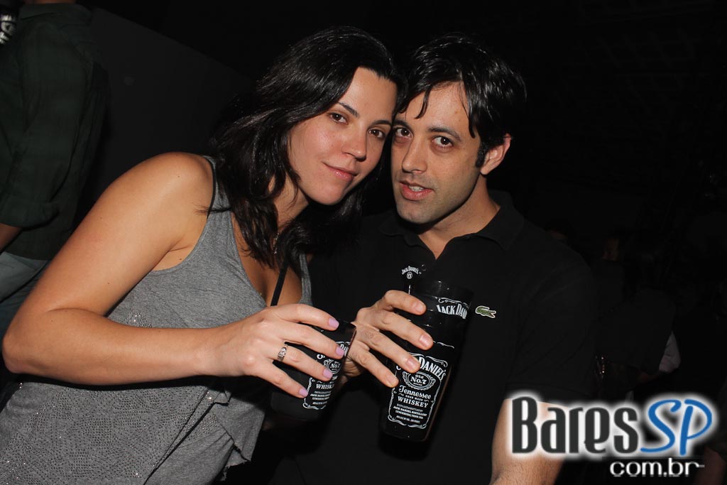 Aniversário de Mr. Jack com show da banda Tokyo Police Club Aniversário de Mr. Jack com show da banda Tokyo Police Club