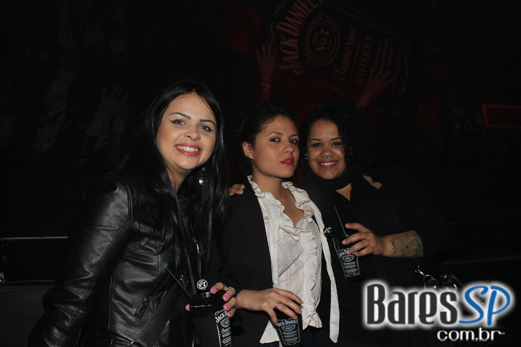 Aniversário de Mr. Jack com show da banda Tokyo Police Club Aniversário de Mr. Jack com show da banda Tokyo Police Club