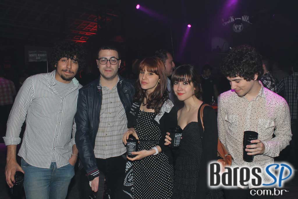 Aniversário de Mr. Jack com show da banda Tokyo Police Club Aniversário de Mr. Jack com show da banda Tokyo Police Club