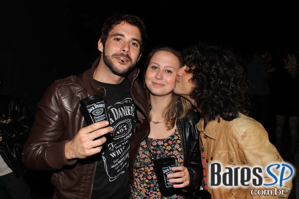 Aniversário de Mr. Jack com show da banda Tokyo Police Club Aniversário de Mr. Jack com show da banda Tokyo Police Club