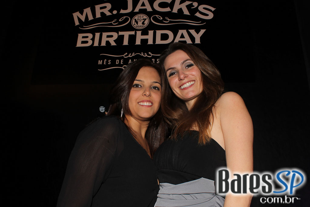 Aniversário de Mr. Jack com show da banda Tokyo Police Club Aniversário de Mr. Jack com show da banda Tokyo Police Club