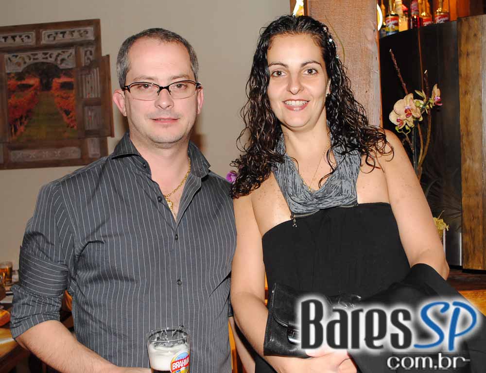 Villa Roma Pizzaria abriu portas e trouxe a Zona Leste uma pizza diferente Villa Roma Pizzaria abriu portas e trouxe a Zona Leste uma pizza diferente