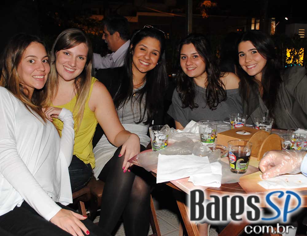 Villa Roma Pizzaria abriu portas e trouxe a Zona Leste uma pizza diferente Villa Roma Pizzaria abriu portas e trouxe a Zona Leste uma pizza diferente