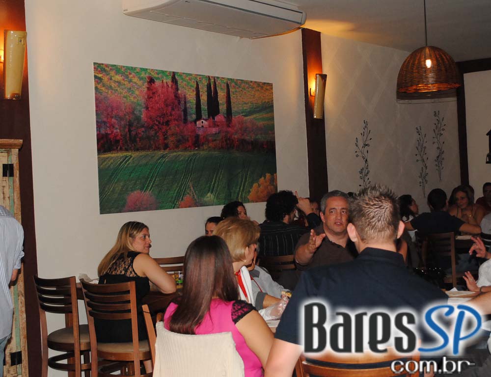 Villa Roma Pizzaria abriu portas e trouxe a Zona Leste uma pizza diferente Villa Roma Pizzaria abriu portas e trouxe a Zona Leste uma pizza diferente