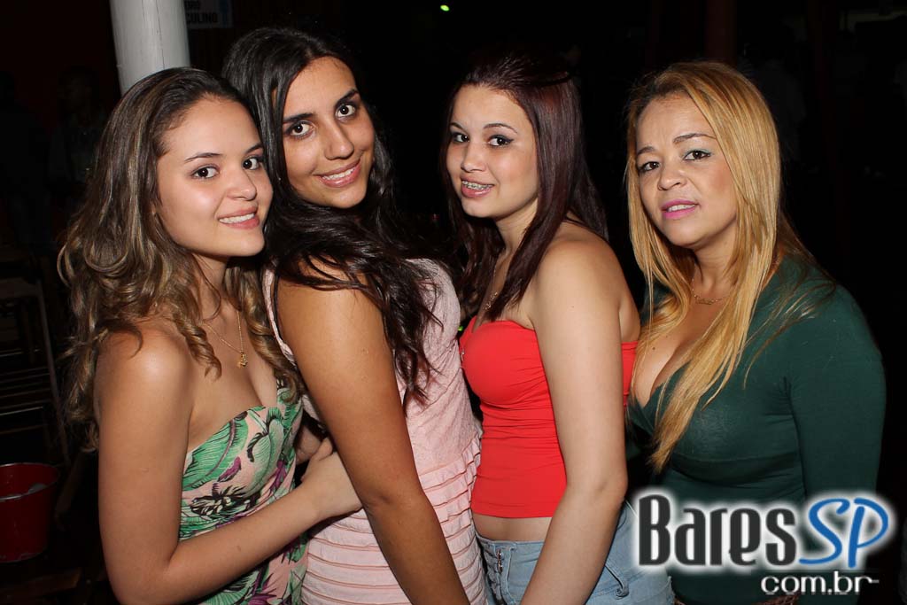 Nuwance e dupla Matheus Minas & Leandro fizeram show no Santa Aldeia Nuwance e dupla Matheus Minas & Leandro fizeram show no Santa Aldeia