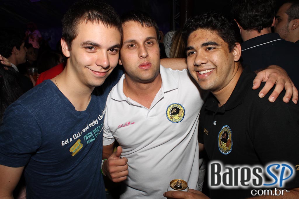 Nuwance e dupla Matheus Minas & Leandro fizeram show no Santa Aldeia Nuwance e dupla Matheus Minas & Leandro fizeram show no Santa Aldeia