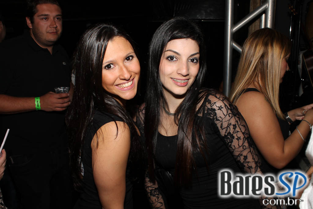 Nuwance e dupla Matheus Minas & Leandro fizeram show no Santa Aldeia Nuwance e dupla Matheus Minas & Leandro fizeram show no Santa Aldeia