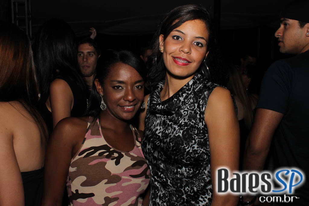 Nuwance e dupla Matheus Minas & Leandro fizeram show no Santa Aldeia Nuwance e dupla Matheus Minas & Leandro fizeram show no Santa Aldeia