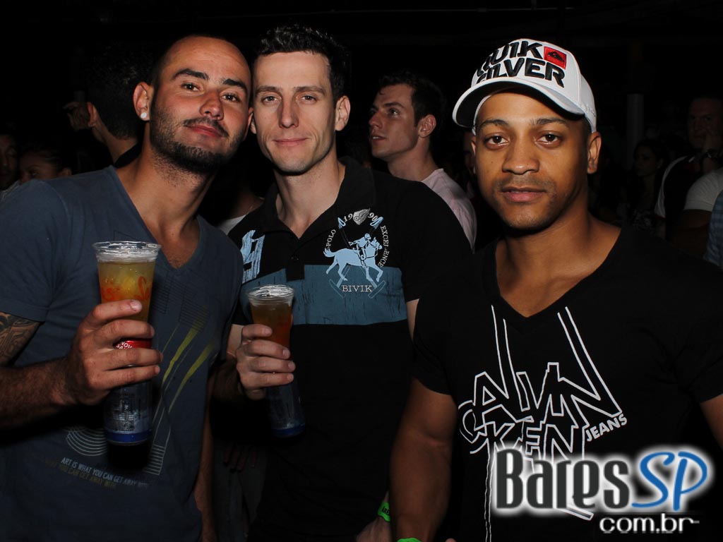 Nuwance e dupla Matheus Minas & Leandro fizeram show no Santa Aldeia Nuwance e dupla Matheus Minas & Leandro fizeram show no Santa Aldeia