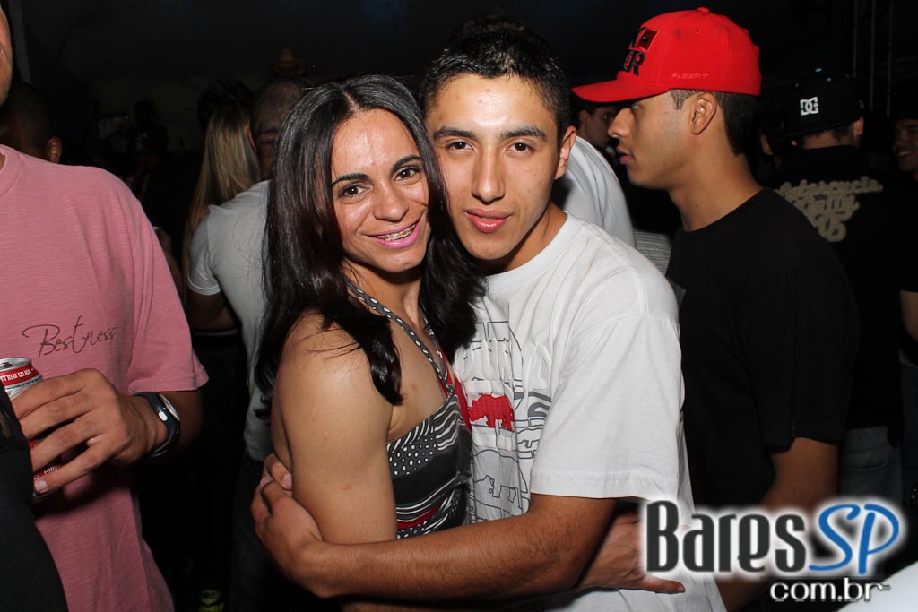 Nuwance e dupla Matheus Minas & Leandro fizeram show no Santa Aldeia Nuwance e dupla Matheus Minas & Leandro fizeram show no Santa Aldeia