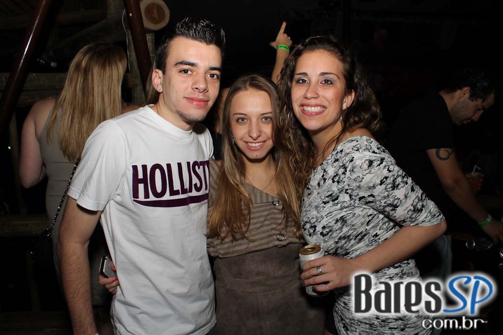 Nuwance e dupla Matheus Minas & Leandro fizeram show no Santa Aldeia Nuwance e dupla Matheus Minas & Leandro fizeram show no Santa Aldeia