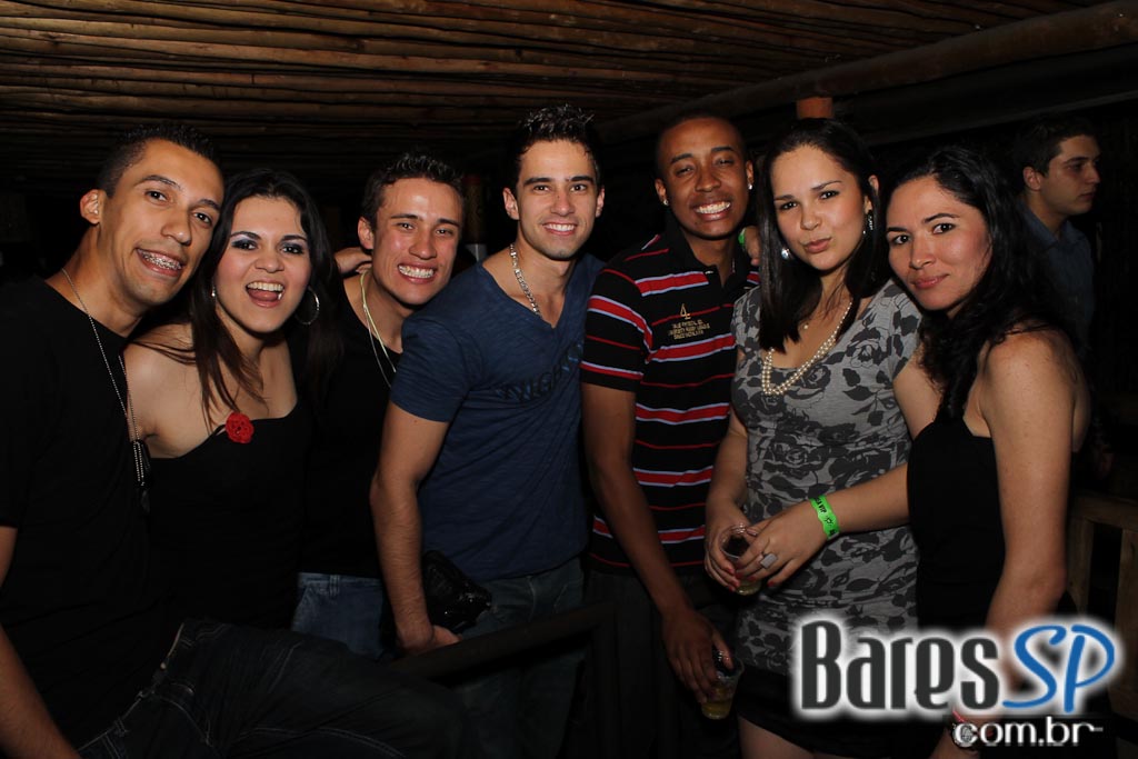 Nuwance e dupla Matheus Minas & Leandro fizeram show no Santa Aldeia Nuwance e dupla Matheus Minas & Leandro fizeram show no Santa Aldeia