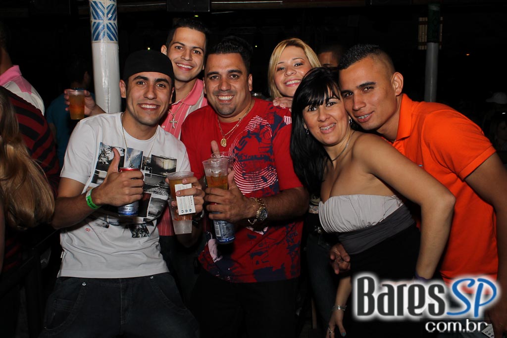 Nuwance e dupla Matheus Minas & Leandro fizeram show no Santa Aldeia Nuwance e dupla Matheus Minas & Leandro fizeram show no Santa Aldeia