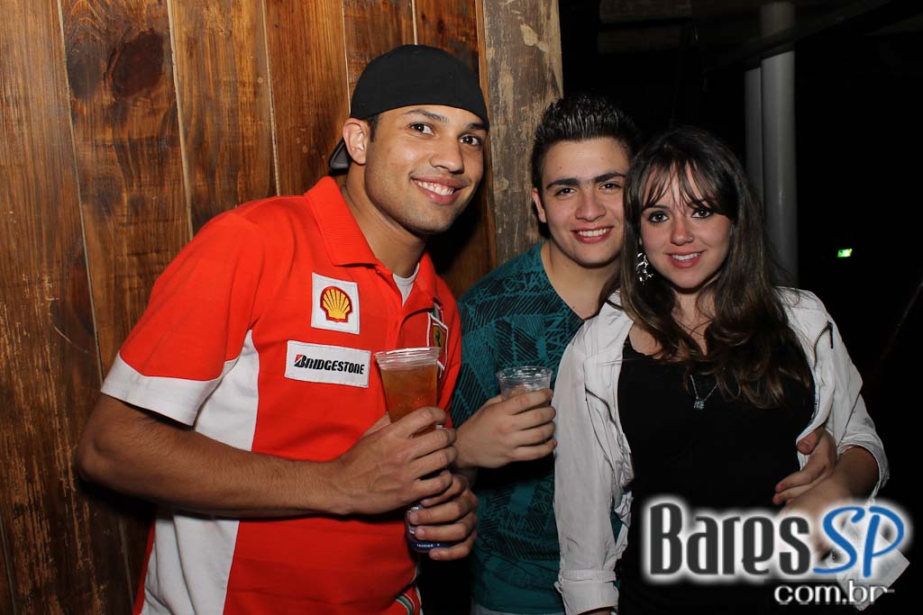 Nuwance e dupla Matheus Minas & Leandro fizeram show no Santa Aldeia Nuwance e dupla Matheus Minas & Leandro fizeram show no Santa Aldeia