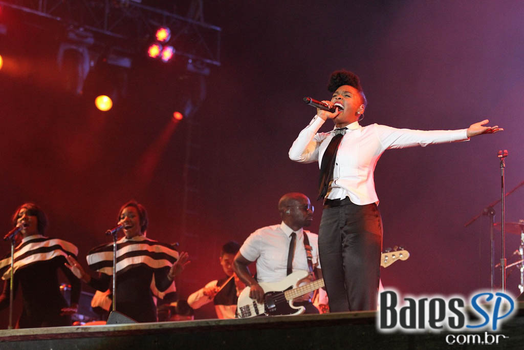 Rock in Rio 2011 apresentou diversas atrações nessa quinta Rock in Rio 2011 apresentou diversas atrações nessa quinta