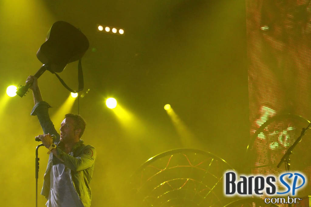 Rock brasileiro e internacional agitaram o penúltimo dia do Rock In Rio 2011 Rock brasileiro e internacional agitaram o penúltimo dia do Rock In Rio 2011