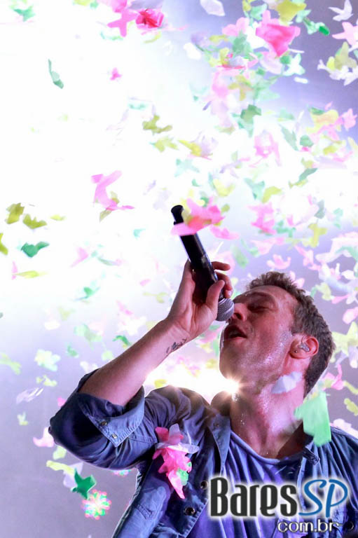 Rock brasileiro e internacional agitaram o penúltimo dia do Rock In Rio 2011 Rock brasileiro e internacional agitaram o penúltimo dia do Rock In Rio 2011