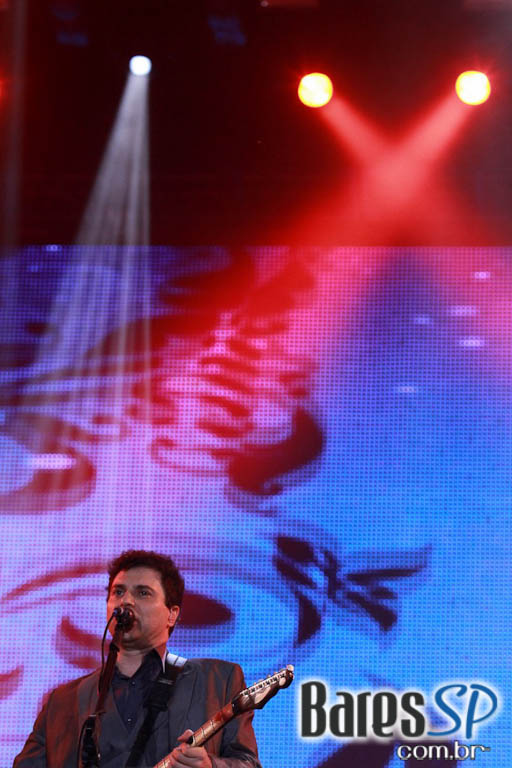 Rock brasileiro e internacional agitaram o penúltimo dia do Rock In Rio 2011 Rock brasileiro e internacional agitaram o penúltimo dia do Rock In Rio 2011