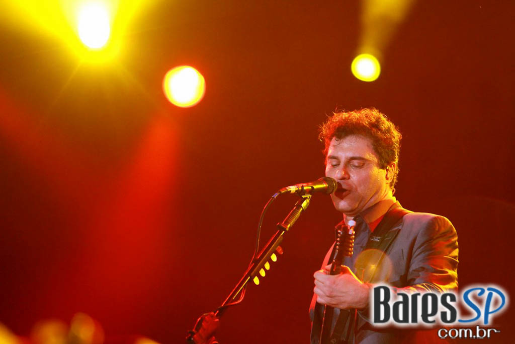 Rock brasileiro e internacional agitaram o penúltimo dia do Rock In Rio 2011 Rock brasileiro e internacional agitaram o penúltimo dia do Rock In Rio 2011