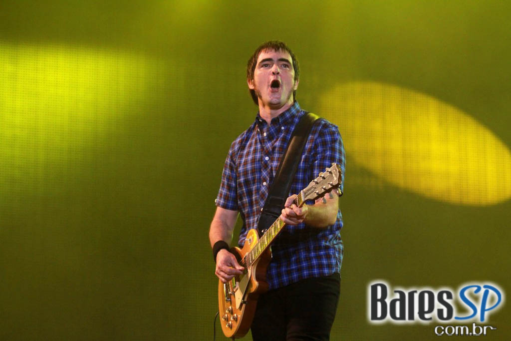 Rock brasileiro e internacional agitaram o penúltimo dia do Rock In Rio 2011 Rock brasileiro e internacional agitaram o penúltimo dia do Rock In Rio 2011