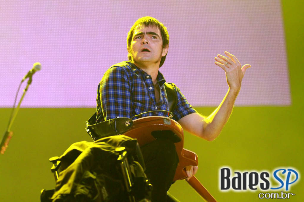 Rock brasileiro e internacional agitaram o penúltimo dia do Rock In Rio 2011 Rock brasileiro e internacional agitaram o penúltimo dia do Rock In Rio 2011