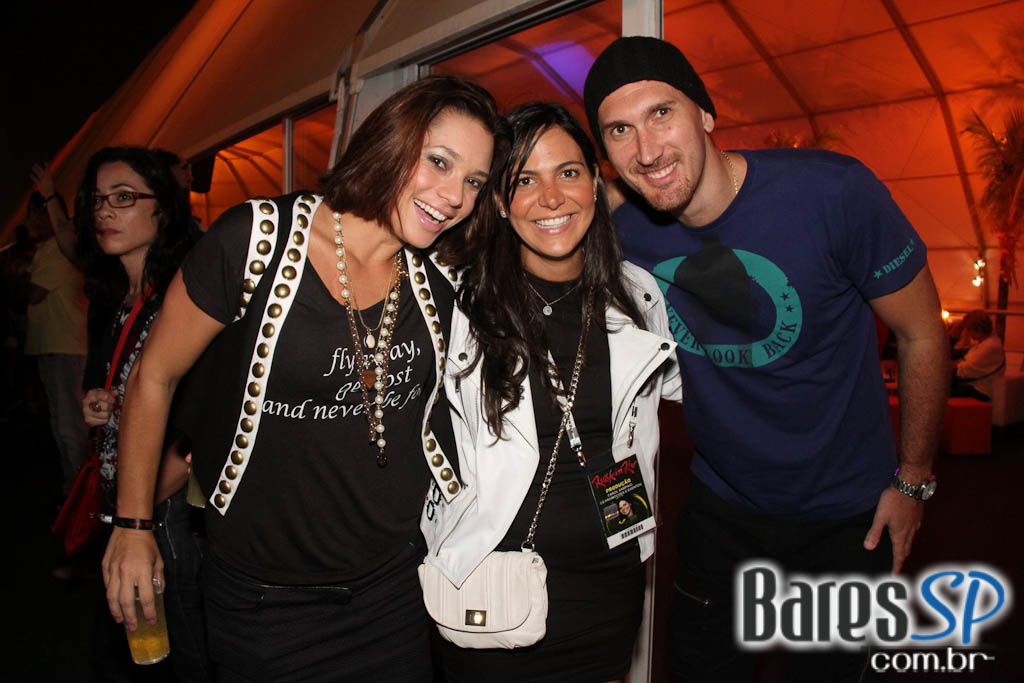 Rock brasileiro e internacional agitaram o penúltimo dia do Rock In Rio 2011 Rock brasileiro e internacional agitaram o penúltimo dia do Rock In Rio 2011