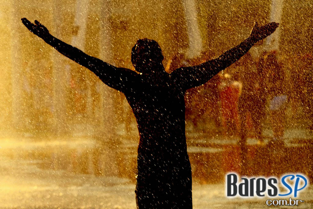 Rock brasileiro e internacional agitaram o penúltimo dia do Rock In Rio 2011 Rock brasileiro e internacional agitaram o penúltimo dia do Rock In Rio 2011